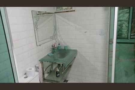 Casa para alugar com 80m², 2 quartos e 1 vaga Casa para alugar com 80m², 2 quartos e 1 vagaBanheiro