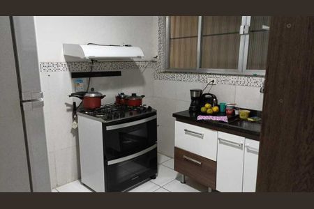 Cozinha de casa para alugar com 2 quartos, 80m² em Magalhães Bastos, Rio de Janeiro