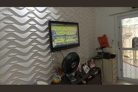 Sala de casa para alugar com 2 quartos, 80m² em Magalhães Bastos, Rio de Janeiro