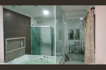 Casa para alugar com 80m², 2 quartos e 1 vaga Casa para alugar com 80m², 2 quartos e 1 vagaBanheiro