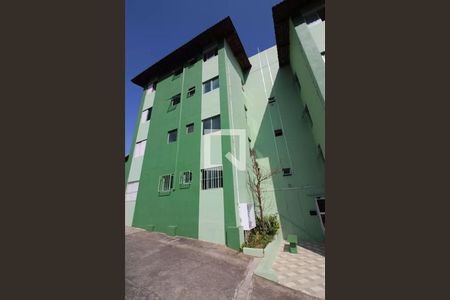 Apartamento à venda com 47m², 2 quartos e 1 vaga Apartamento à venda com 47m², 2 quartos e 1 vagaFachada