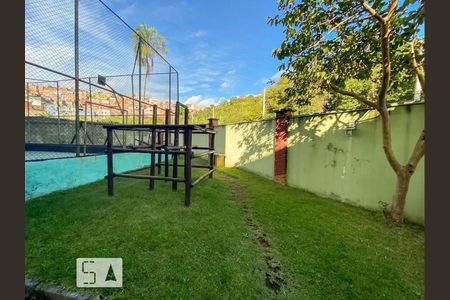 Apartamento à venda com 47m², 2 quartos e 1 vaga Apartamento à venda com 47m², 2 quartos e 1 vagaPlayground