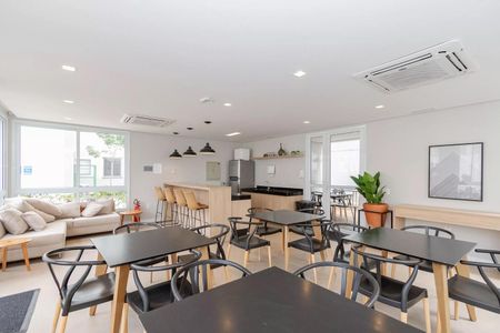 Apartamento à venda com 43m², 2 quartos e 1 vagaÁrea comum - Salão de festas
