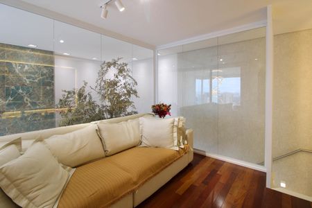 Apartamento para alugar com 200m², 4 quartos e 3 vagas Apartamento para alugar com 200m², 4 quartos e 3 vagasSala