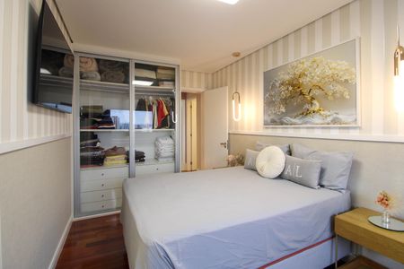 Apartamento para alugar com 200m², 4 quartos e 3 vagas Apartamento para alugar com 200m², 4 quartos e 3 vagasSuíte 2