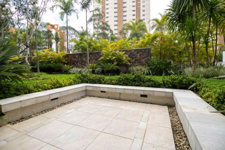 Apartamento para alugar com 200m², 4 quartos e 3 vagas Apartamento para alugar com 200m², 4 quartos e 3 vagasÁrea comum