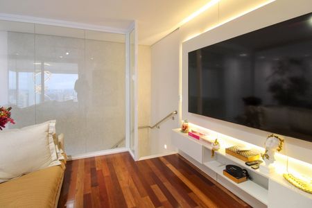 Apartamento para alugar com 200m², 4 quartos e 3 vagas Apartamento para alugar com 200m², 4 quartos e 3 vagasSala