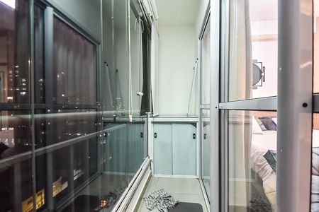 Studio para alugar com 26m², 1 quarto e sem vaga Studio para alugar com 26m², 1 quarto e sem vagaVaranda
