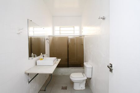 Casa para alugar com 250m², 4 quartos e 3 vagasBanheiro Social