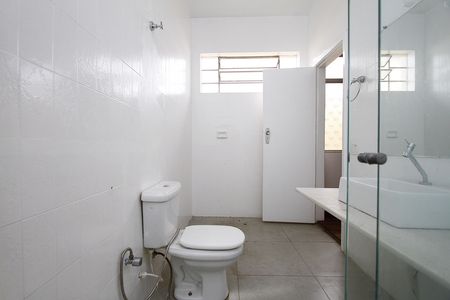 Casa para alugar com 250m², 4 quartos e 3 vagasBanheiro da Suíte