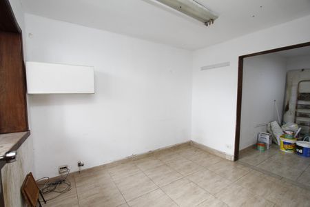 Casa para alugar com 250m², 4 quartos e 3 vagasEscritório