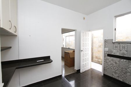 Casa para alugar com 250m², 4 quartos e 3 vagasCozinha