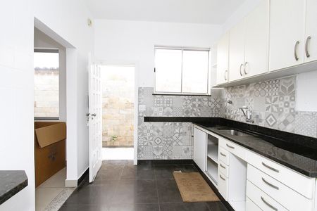 Casa para alugar com 250m², 4 quartos e 3 vagasCozinha