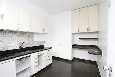 Casa para alugar com 250m², 4 quartos e 3 vagasCozinha