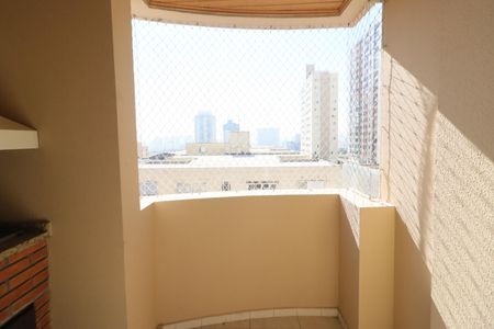 Apartamento para alugar com 83m², 3 quartos e 4 vagasSala