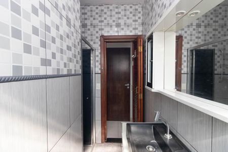 Apartamento para alugar com 298m², 4 quartos e 6 vagasBanheiro da Suíte