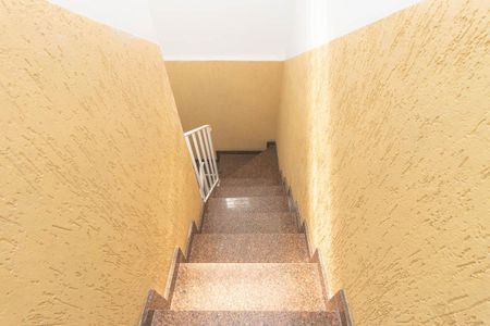 Apartamento para alugar com 298m², 4 quartos e 6 vagasEscada