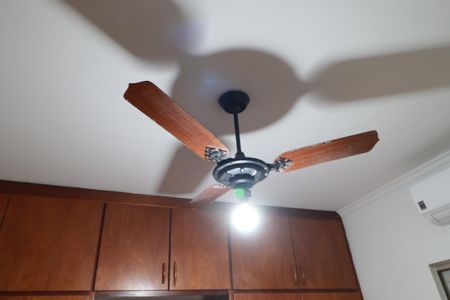 Apartamento para alugar com 54m², 2 quartos e 1 vagaQuarto 1