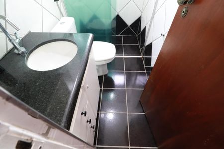 Apartamento para alugar com 54m², 2 quartos e 1 vagaBanheiro 