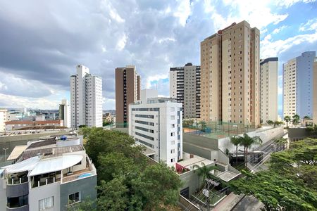 Apartamento à venda com 85m², 3 quartos e 2 vagasVista Quarto 3