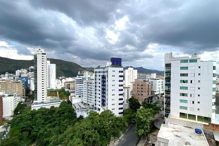 Apartamento à venda com 85m², 3 quartos e 2 vagasVista do Quarto 2