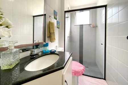 Apartamento à venda com 85m², 3 quartos e 2 vagasBanheiro