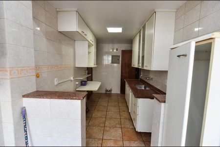 Apartamento à venda com 111m², 3 quartos e 2 vagas Apartamento à venda com 111m², 3 quartos e 2 vagasÁrea de Serviço