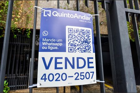 Apartamento à venda com 111m², 3 quartos e 2 vagas Apartamento à venda com 111m², 3 quartos e 2 vagasFachada