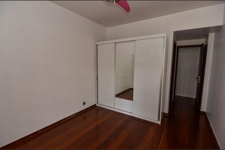 Apartamento à venda com 111m², 3 quartos e 2 vagas Apartamento à venda com 111m², 3 quartos e 2 vagasSuíte 2