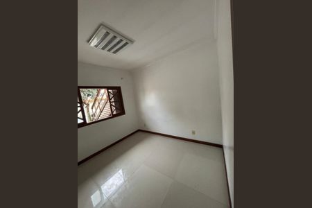 Quarto de casa para alugar com 2 quartos, 80m² em Moenda, Florianópolis