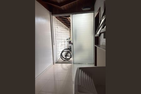 Casa para alugar com 80m², 2 quartos e 2 vagas Casa para alugar com 80m², 2 quartos e 2 vagasÁrea de serviço