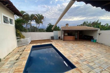 Piscina de casa de condomínio para alugar com 5 quartos, 600m² em Jardim das Paineiras, Campinas