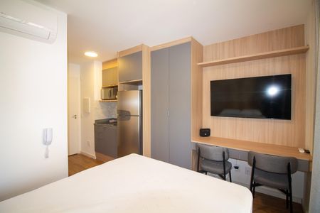 Sala / Quarto - Studio de apartamento para alugar com 1 quarto, 24m² em Cidade Monções, São Paulo