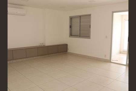 Apartamento para alugar com 118m², 2 quartos e 2 vagasSala de TV