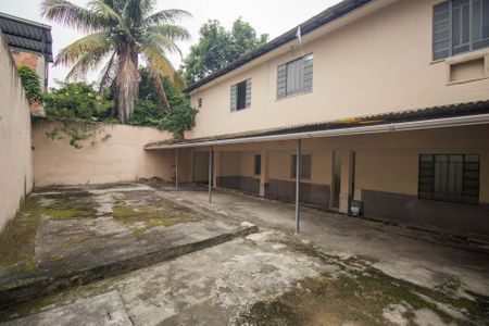 Casa para alugar com 120m², 4 quartos e sem vaga Casa para alugar com 120m², 4 quartos e sem vagaQuintal