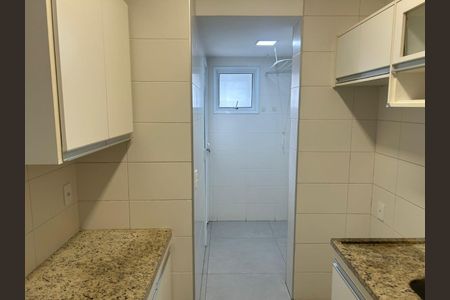 Apartamento para alugar com 75m², 2 quartos e 1 vaga