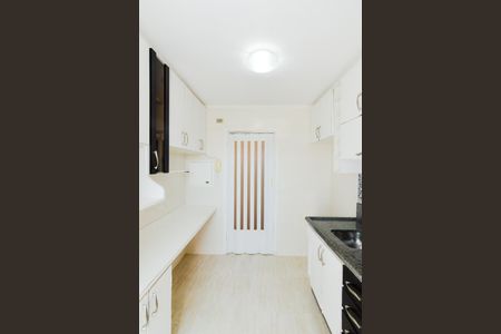 Apartamento à venda com 52m², 2 quartos e 1 vagaCozinha