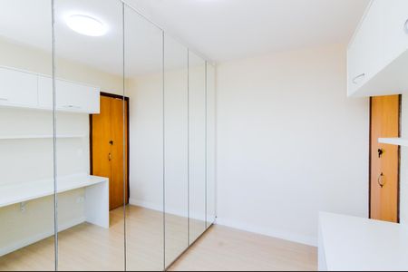 Apartamento à venda com 52m², 2 quartos e 1 vagaQuarto 2