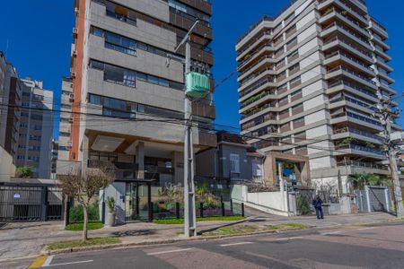 Apartamento para alugar com 170m², 3 quartos e 3 vagasFachada