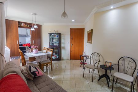 Sala de apartamento para alugar com 3 quartos, 83m² em Nova Vista, Belo Horizonte