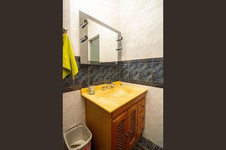 Casa à venda com 224m², 3 quartos e 6 vagas Casa à venda com 224m², 3 quartos e 6 vagasBanheiro da Suíte 3