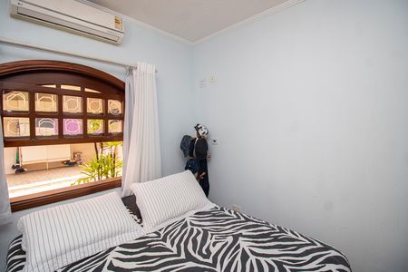 Casa à venda com 224m², 3 quartos e 6 vagas Casa à venda com 224m², 3 quartos e 6 vagasSuíte 2