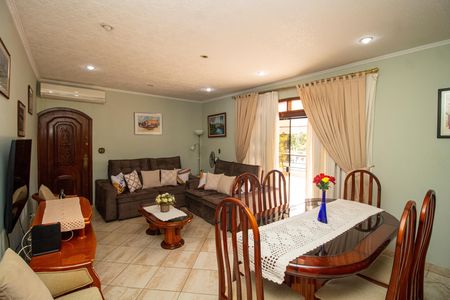 Sala de casa à venda com 3 quartos, 224m² em Bortolândia, São Paulo