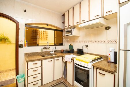 Casa à venda com 224m², 3 quartos e 6 vagas Casa à venda com 224m², 3 quartos e 6 vagasCozinha