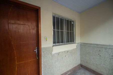 Casa para alugar com 50m², 2 quartos e sem vaga Casa para alugar com 50m², 2 quartos e sem vagaQuintal