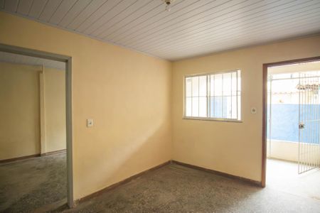 Sala de casa para alugar com 2 quartos, 50m² em Boaçu, São Gonçalo