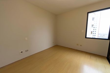 Apartamento à venda com 160m², 4 quartos e 2 vagasQuarto 2