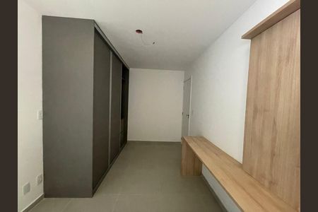 Casa à venda com 58m², 3 quartos e 2 vagas
