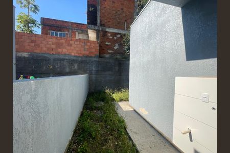 Casa à venda com 58m², 3 quartos e 2 vagas