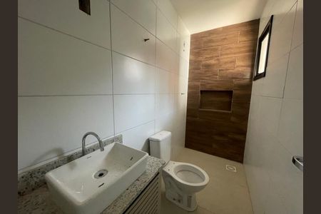 Casa à venda com 58m², 3 quartos e 2 vagas